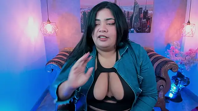 Sara clk online show from January 10, 7:31 pm