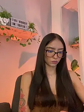 Snapshot of Im_sofiaaa chatting on May 14, 2:30 am Im sofiaaa online show from May 14, 2:30 am