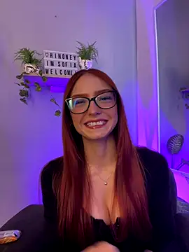 Im sofiaaa online show from January 7, 9:42 pm