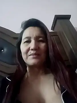 Snapshot of Bigtitsass81 chatting on November 8, 1:36 pm Bigtitsass81 online show from November 8, 1:36 pm