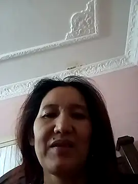 Snapshot of Bigtitsass81 chatting on November 2, 12:54 pm Bigtitsass81 online show from November 2, 12:54 pm