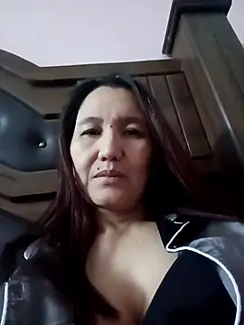 Snapshot of Bigtitsass81 chatting on November 12, 6:45 pm Bigtitsass81 online show from November 12, 6:45 pm