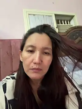 Snapshot of Bigtitsass81 chatting on March 21, 5:39 pm Bigtitsass81 online show from March 21, 5:39 pm