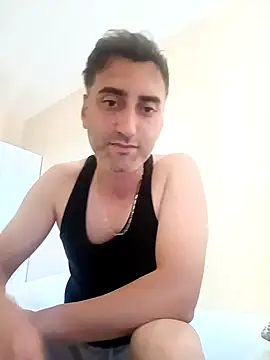 Snapshot of ahmetblk95 chatting on May 5, 12:08 pm ahmetblk95 online show from May 5, 12:08 pm