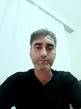Snapshot of ahmetblk95 chatting on October 23, 9:13 pm ahmetblk95 online show from October 23, 9:13 pm
