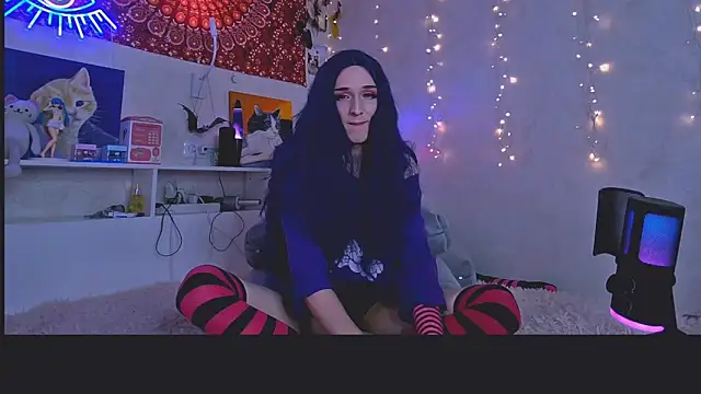 whoalexxa online show from November 9, 8:35 pm