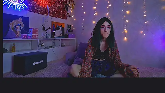 whoalexxa online show from November 8, 6:33 pm