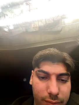 Snapshot of emir343475 chatting on November 7, 7:07 pm emir343475 online show from November 7, 7:07 pm