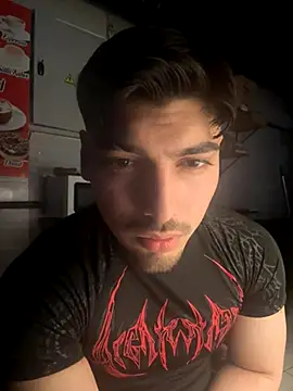 Snapshot of emir343475 chatting on October 18, 5:37 pm emir343475 online show from October 18, 5:37 pm