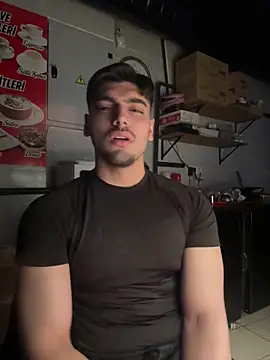 Snapshot of emir343475 chatting on October 28, 8:52 pm emir343475 online show from October 28, 8:52 pm