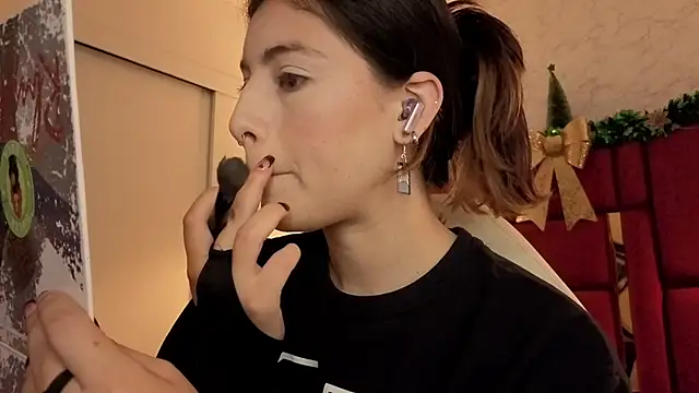 moon winy online show from January 10, 12:11 pm