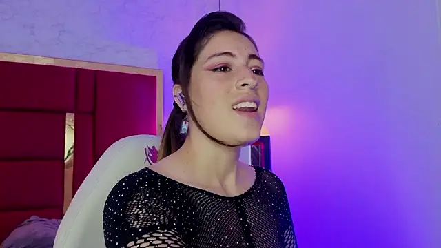 moon winy online show from February 16, 11:20 am