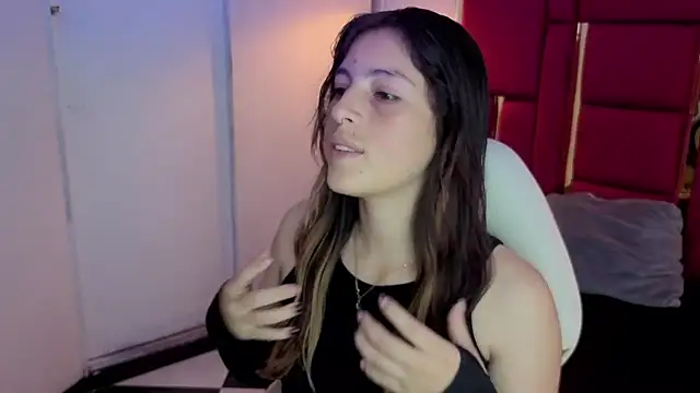 moon winy online show from February 7, 12:02 pm