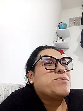 Snapshot of Lia_TabooMatureBbw chatting on January 10, 10:49 pm Lia TabooMatureBbw online show from January 10, 10:49 pm