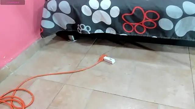 wild-cat-hot online show from November 9, 10:25 pm