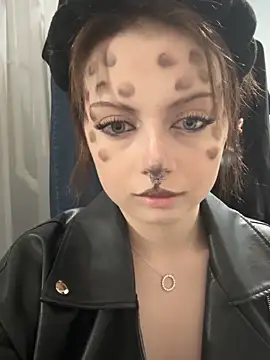 Snapshot of AnmiXHot chatting on October 21, 4:50 pm AnmiXHot online show from October 21, 4:50 pm