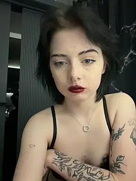 Snapshot of AnmiXHot chatting on March 11, 8:58 pm AnmiXHot online show from March 11, 8:58 pm