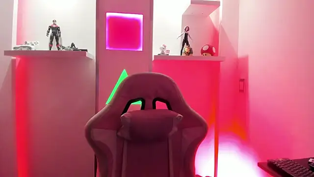 Lullaby Charade online show from November 10, 1:49 pm