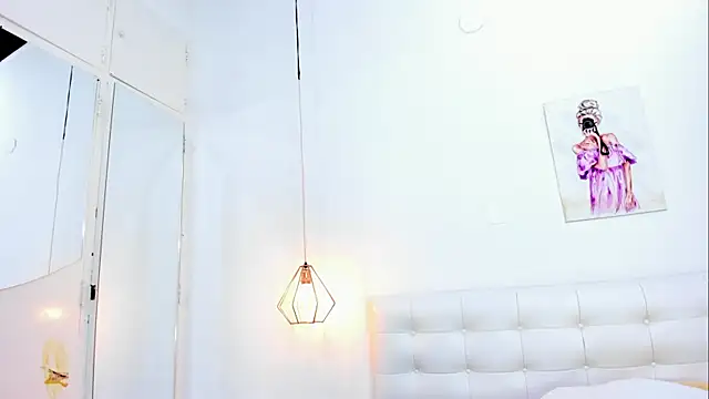 Alanna miaw online show from May 11, 12:01 am