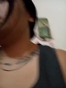 Snapshot of cherry_pie02 chatting on March 19, 10:32 pm cherry pie02 online show from March 19, 10:32 pm