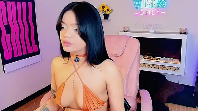 Miss koko  online show from May 2, 3:01 am
