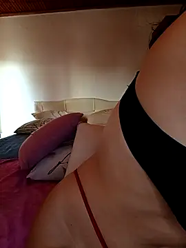 miamia21 online show from December 18, 1:37 pm