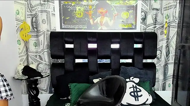 Latin Doll13 online show from November 6, 7:56 am