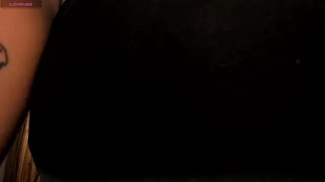 ChristineFord  online show from July 19, 12:02 pm
