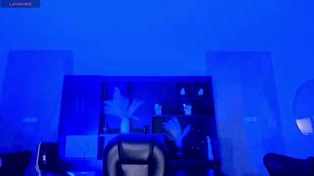 Snapshot of CelesteMoonX chatting on July 6, 4:30 am CelesteMoonX online show from July 6, 4:30 am