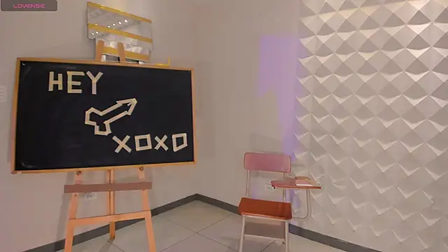 ScarlettBlaze  online show from October 31, 12:57 pm