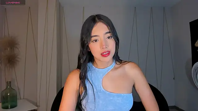 Snapshot of ScarlettBlaze_ chatting on February 26, 12:05 pm ScarlettBlaze online show from February 26, 12:05 pm