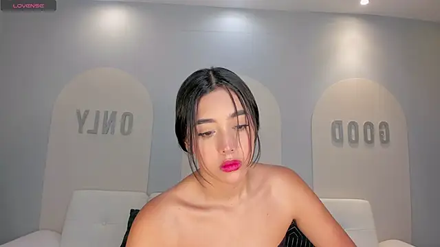 ScarlettBlaze  online show from March 27, 12:06 pm