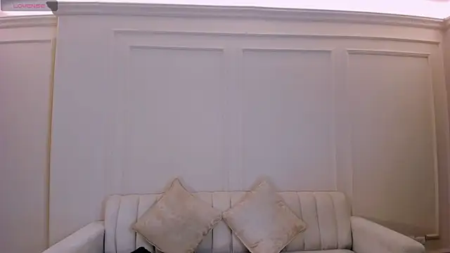 Snapshot of ScarlettBlaze_ chatting on April 22, 12:01 pm ScarlettBlaze online show from April 22, 12:01 pm
