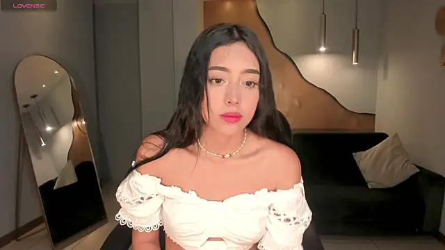 ScarlettBlaze  online show from December 19, 1:02 pm