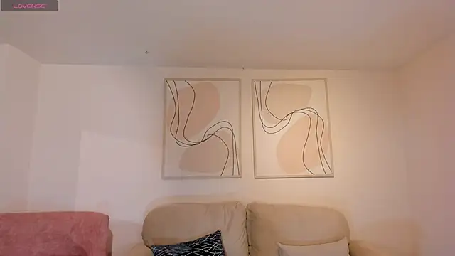 ScarlettBlaze  online show from April 8, 12:06 pm