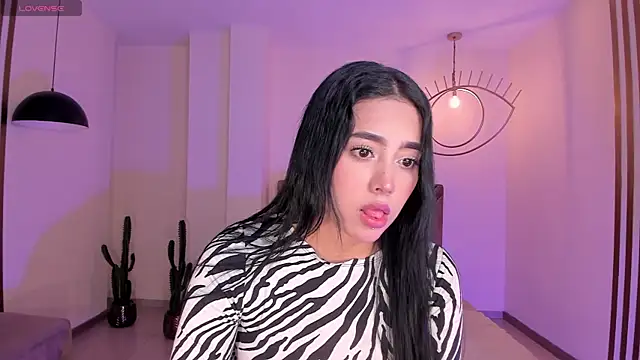Snapshot of ScarlettBlaze_ chatting on June 26, 12:11 pm ScarlettBlaze online show from June 26, 12:11 pm