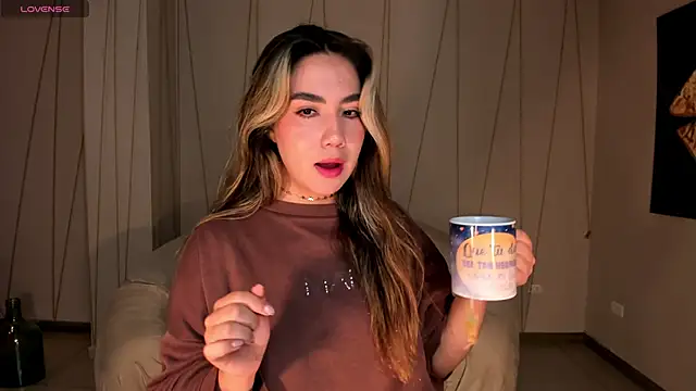 AnnieMonroe1 online show from November 5, 11:57 am