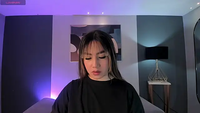 AnnieMonroe1 online show from January 8, 11:49 am