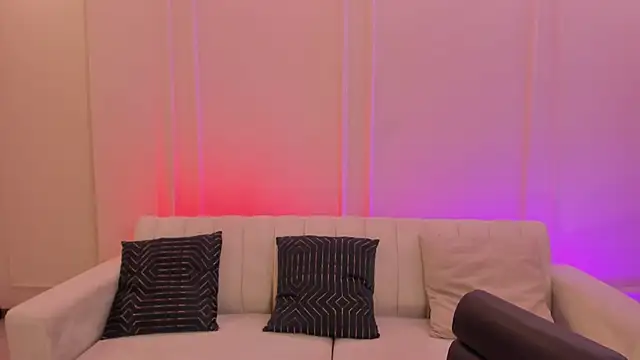 AnnieMonroe1 online show from February 8, 11:52 am