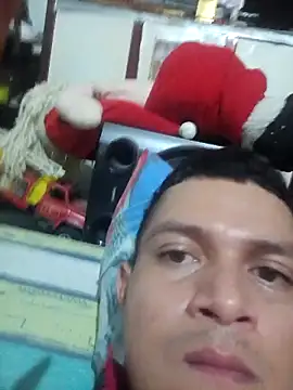 Tred322david online show from December 13, 8:04 pm