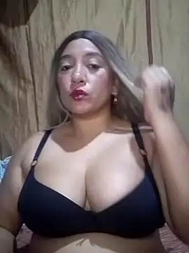 FAT DIRTY EXTREMELY online show from October 17, 2:15 am