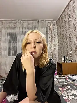 AlexandraXKitty online show from February 22, 12:02 am