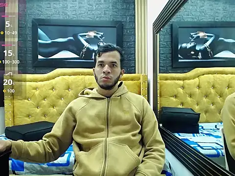 Snapshot of pether_hairy chatting on February 20, 6:37 am pether hairy online show from February 20, 6:37 am