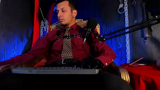 Master Connor BDSM online show from October 30, 10:06 pm