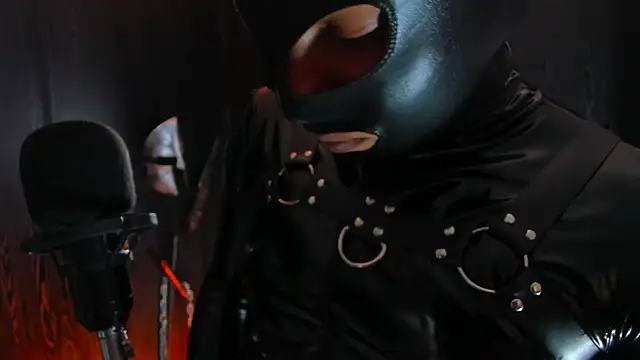 Master Connor BDSM online show from July 24, 11:01 pm