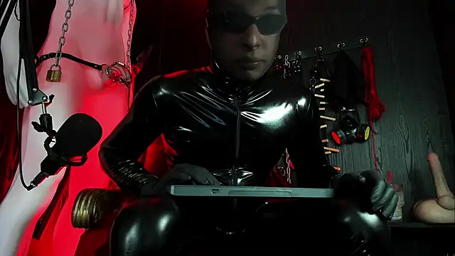 Master Connor BDSM online show from January 14, 7:50 pm