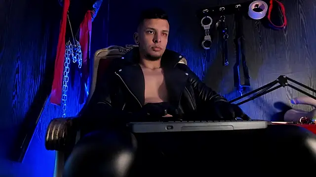 Master Connor BDSM online show from November 5, 10:57 pm