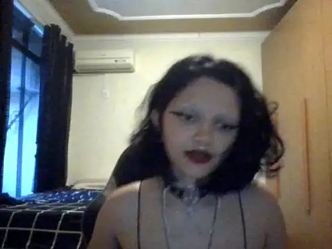 Snapshot of demonnus chatting on October 16, 8:50 pm demonnus online show from October 16, 8:50 pm