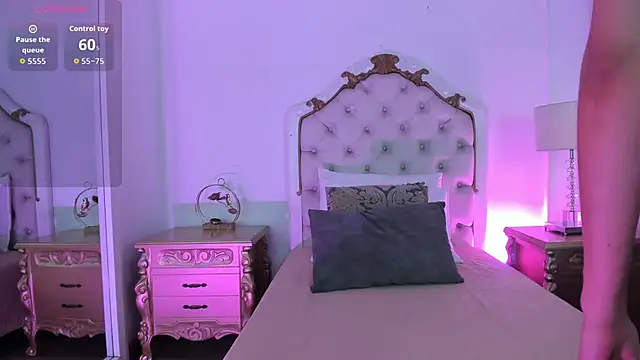 jessi lopez45 online show from April 10, 7:21 pm