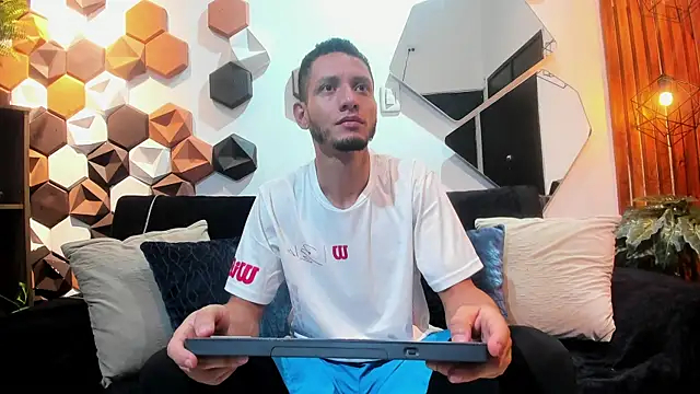 GabrielDraiven online show from November 29, 11:32 am